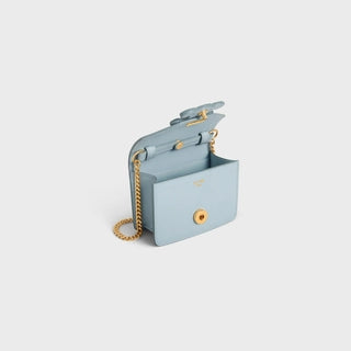 CARD HOLDER ON CHAIN TRIOMPHE IN SHINY CALFSKIN ICE BLUE