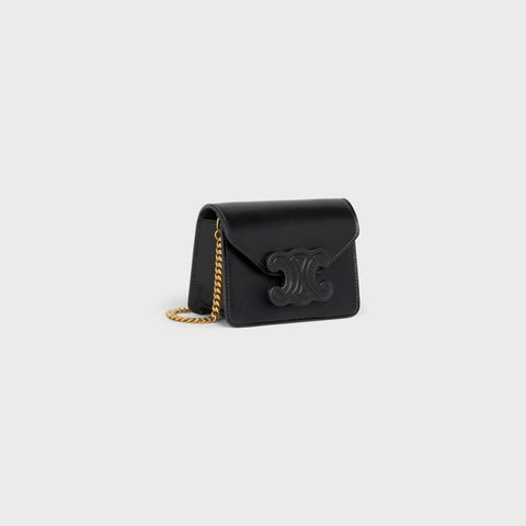 CARD HOLDER ON CHAIN TRIOMPHE IN SHINY CALFSKIN BLACK