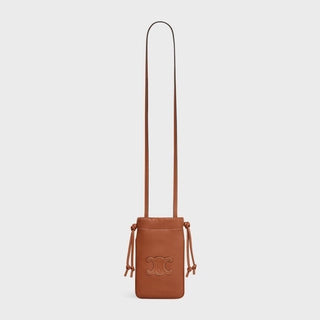 DRAWSTRING PHONE POUCH CUIR TRIOMPHE IN SMOOTH LAMBSKIN TAN