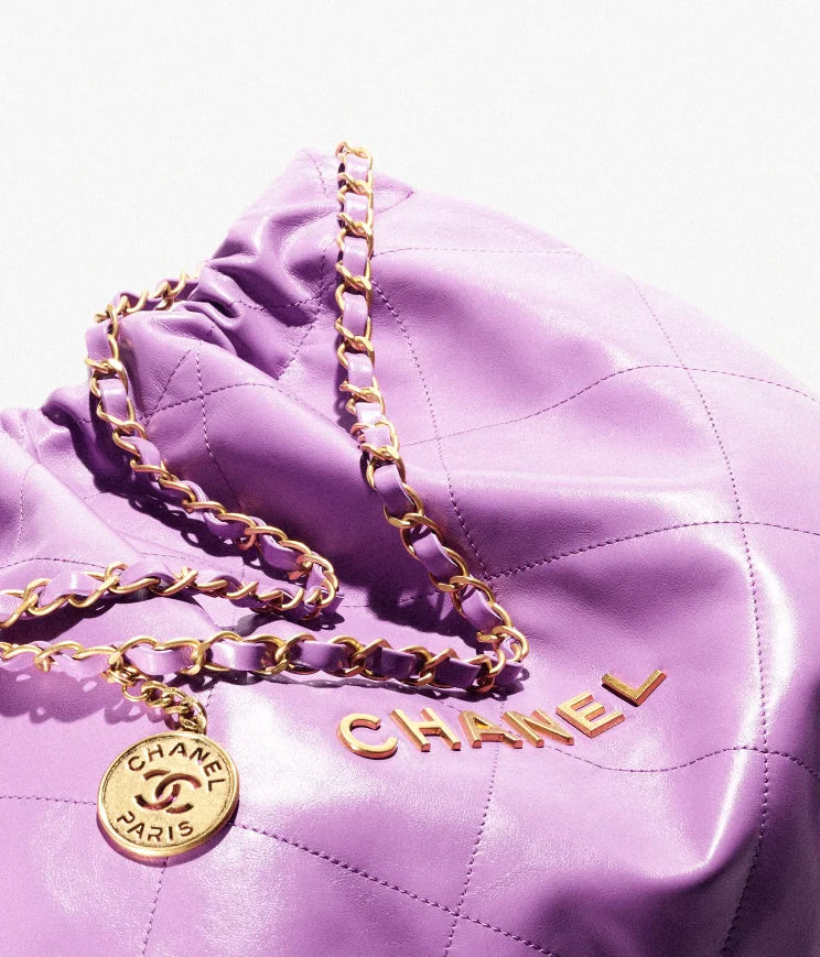 CHANEL 22 HANDBAG