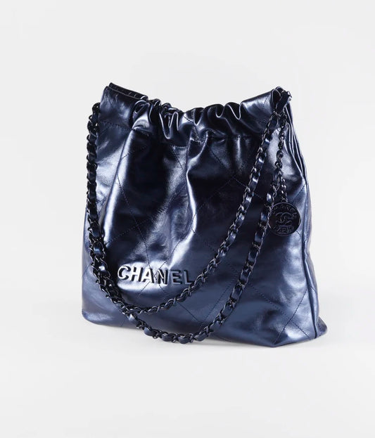 CHANEL 22 SMALL HANDBAG