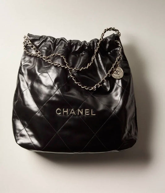 CHANEL 22 HANDBAG