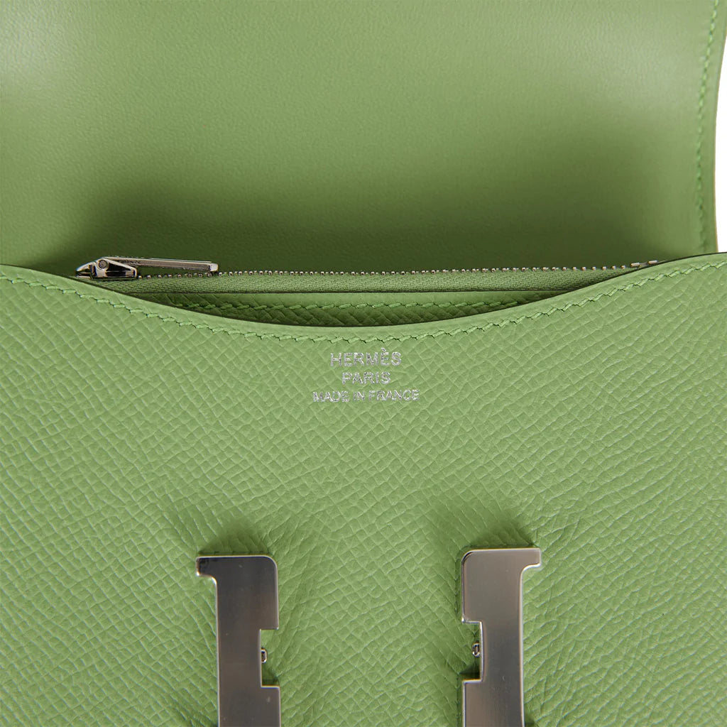 Hermès Constance Slim Wallet Vert Criquet Epsom Palladium Hardware