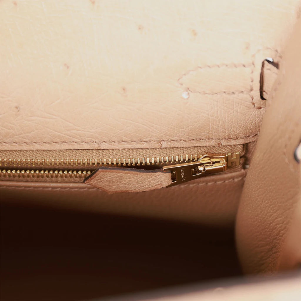 Hermès Kelly Sellier 25 Chai Ostrich Gold Hardware