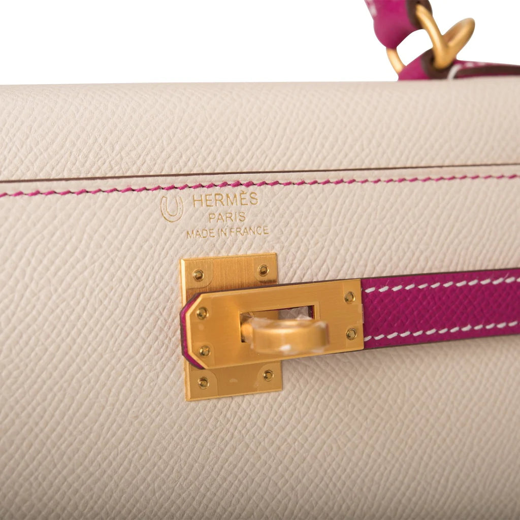 Hermès Special Order (HSS) Kelly Sellier 25 Rose Pourpre and Craie Epsom Brushed Gold Hardware