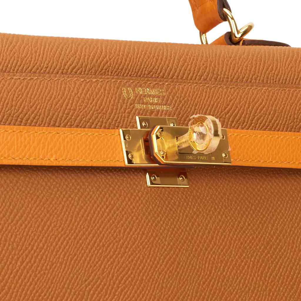 Hermès Special Order (HSS) Kelly Sellier 25 Gold and Apricot Epsom Gold Hardware