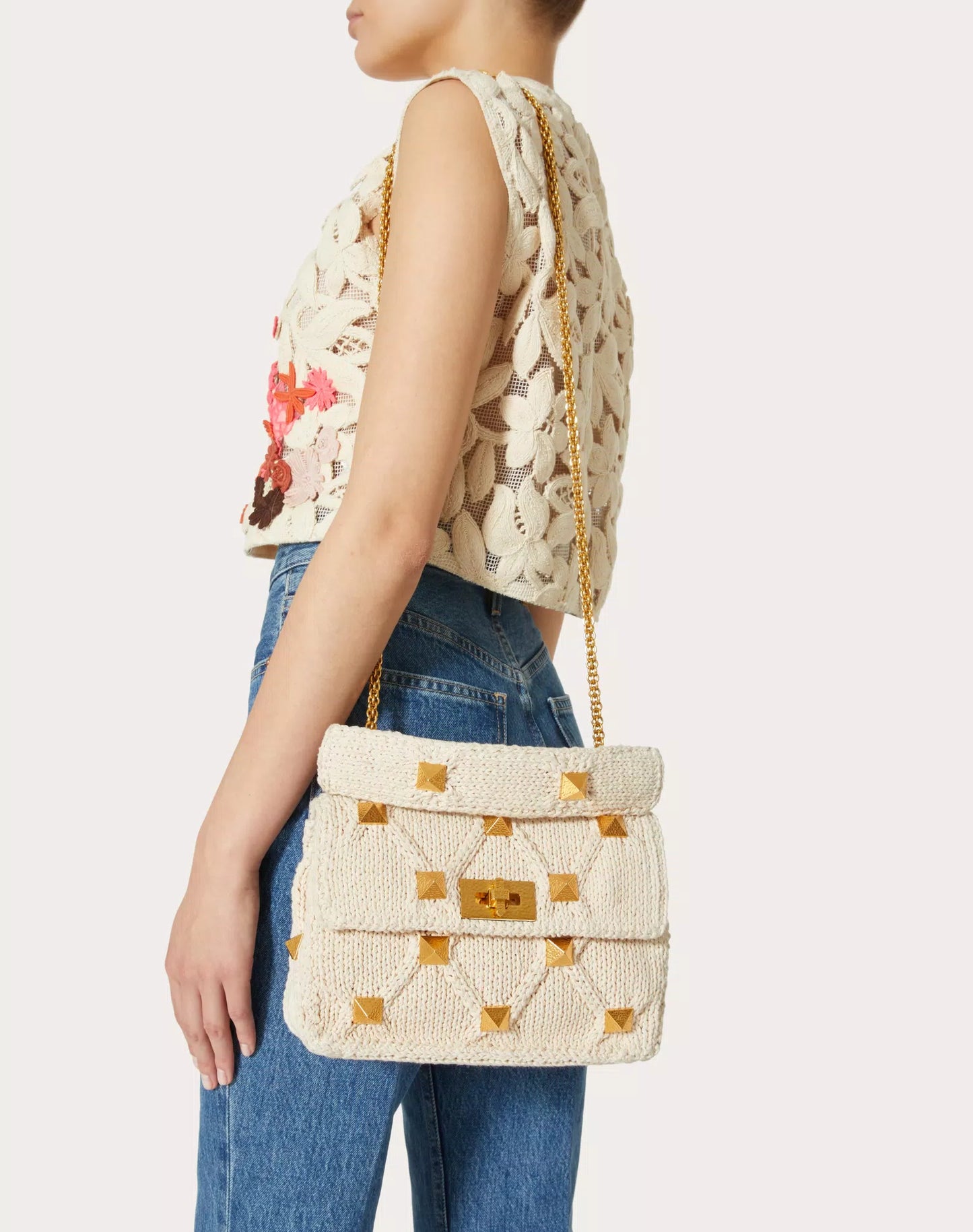 MEDIUM KNITTED ROMAN STUD THE SHOULDER BAG WITH CHAIN