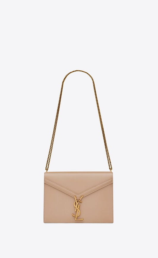 CASSANDRA MEDIUM CHAIN BAG IN GRAIN DE POUDRE EMBOSSED LEATHER