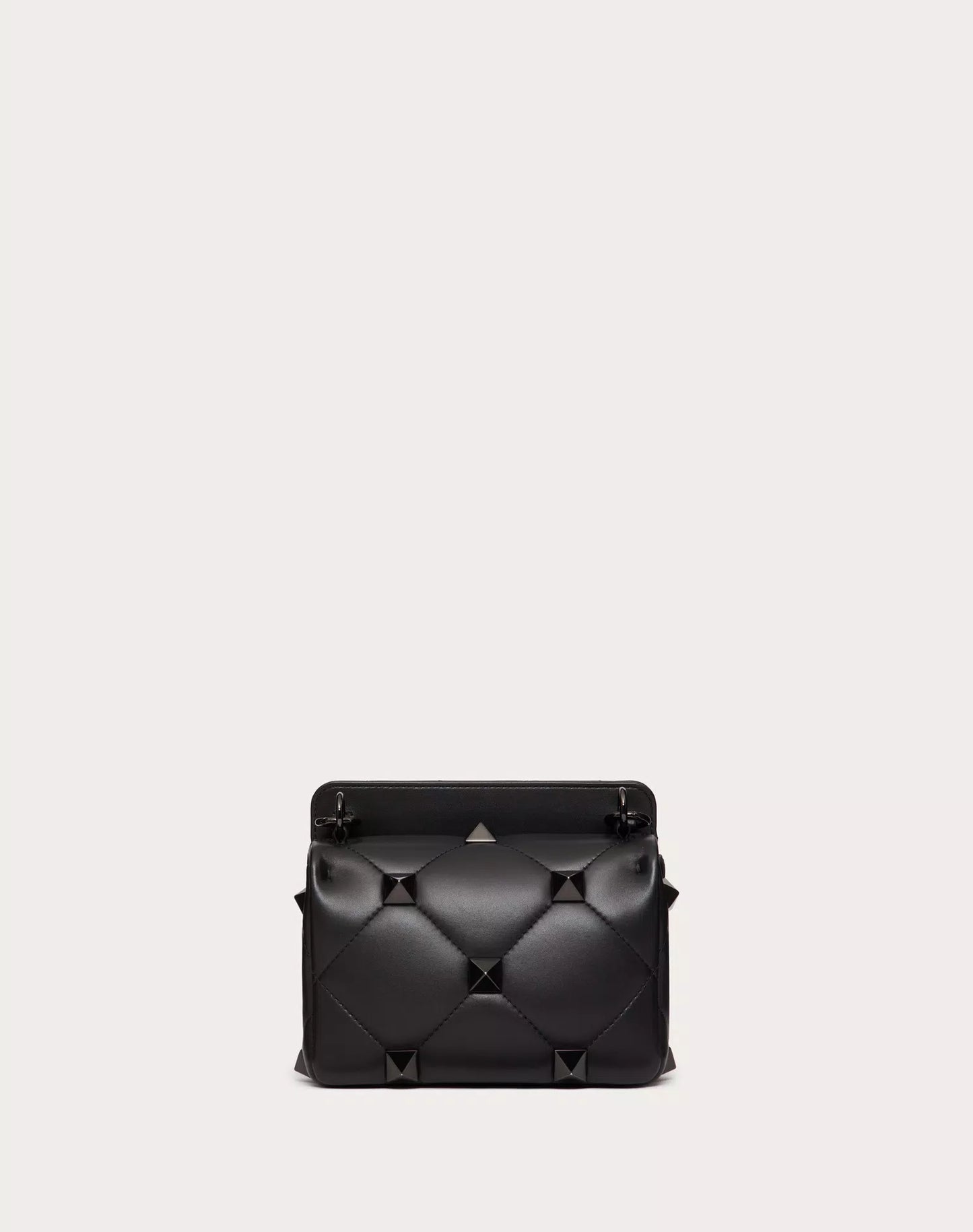 ONLINE EXCLUSIVE SMALL NAPPA ROMAN STUD THE SHOULDER BAG WITH CHAIN AND TONE-ON-TONE STUDS