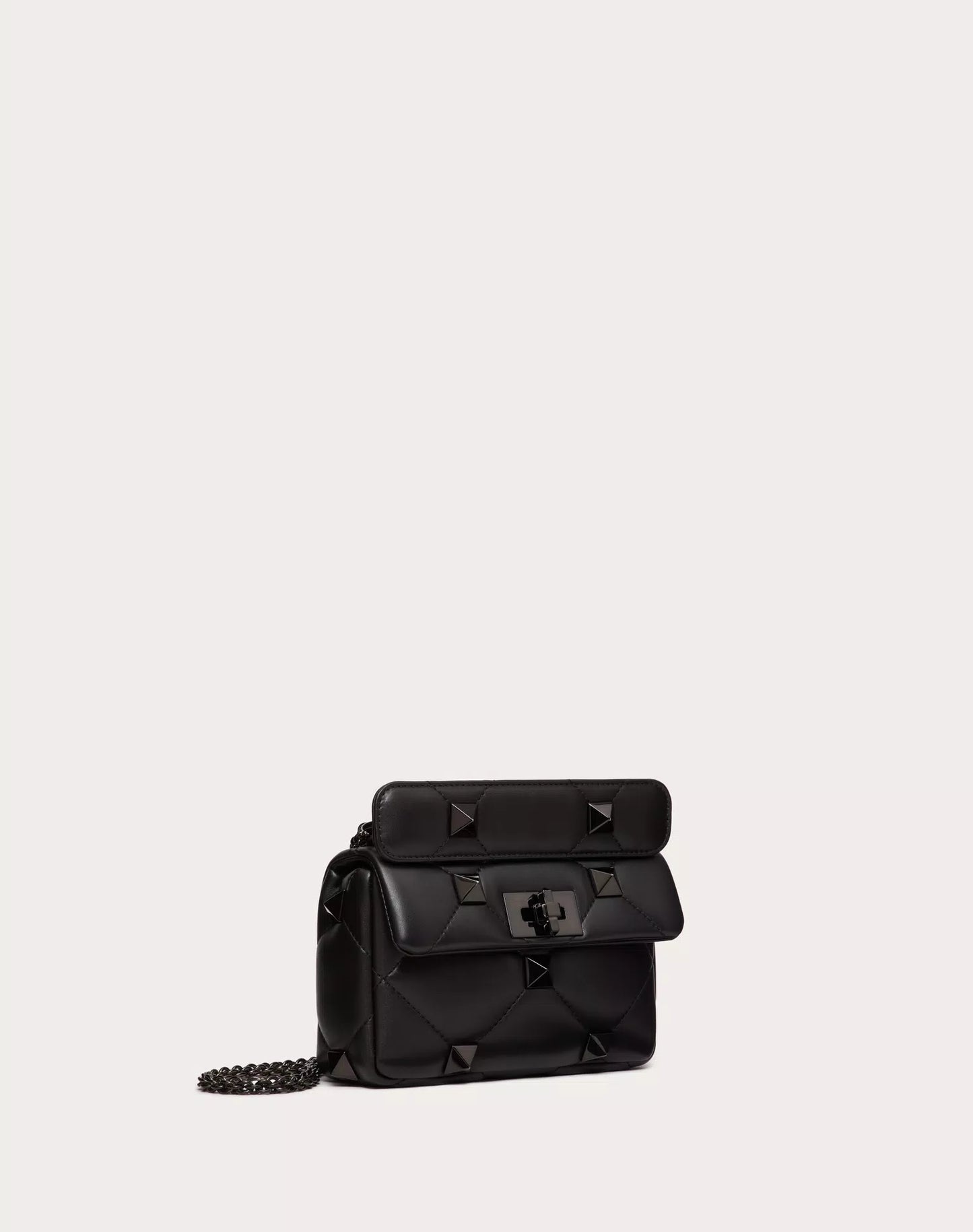 ONLINE EXCLUSIVE SMALL NAPPA ROMAN STUD THE SHOULDER BAG WITH CHAIN AND TONE-ON-TONE STUDS