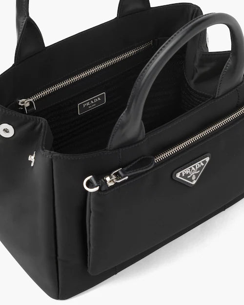 Nylon tote bag